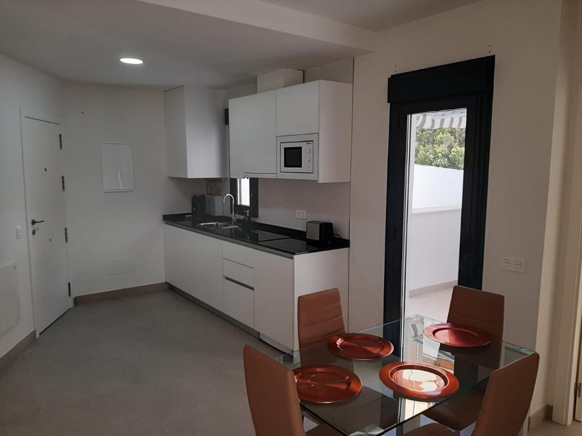 New Apartment In The Center-Terrace & Free Parking Малага Екстер'єр фото
